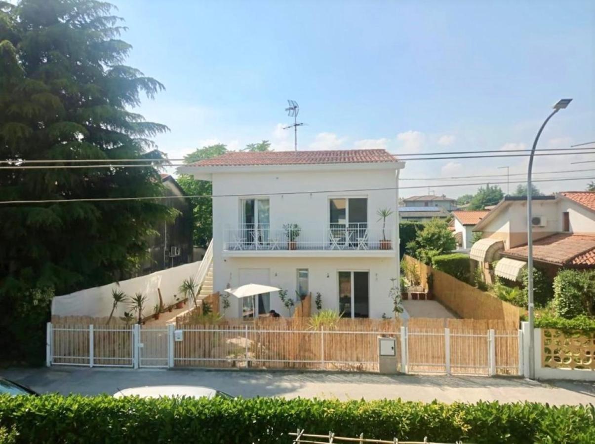 Pathos Guest House Quarto d'Altino Luaran gambar